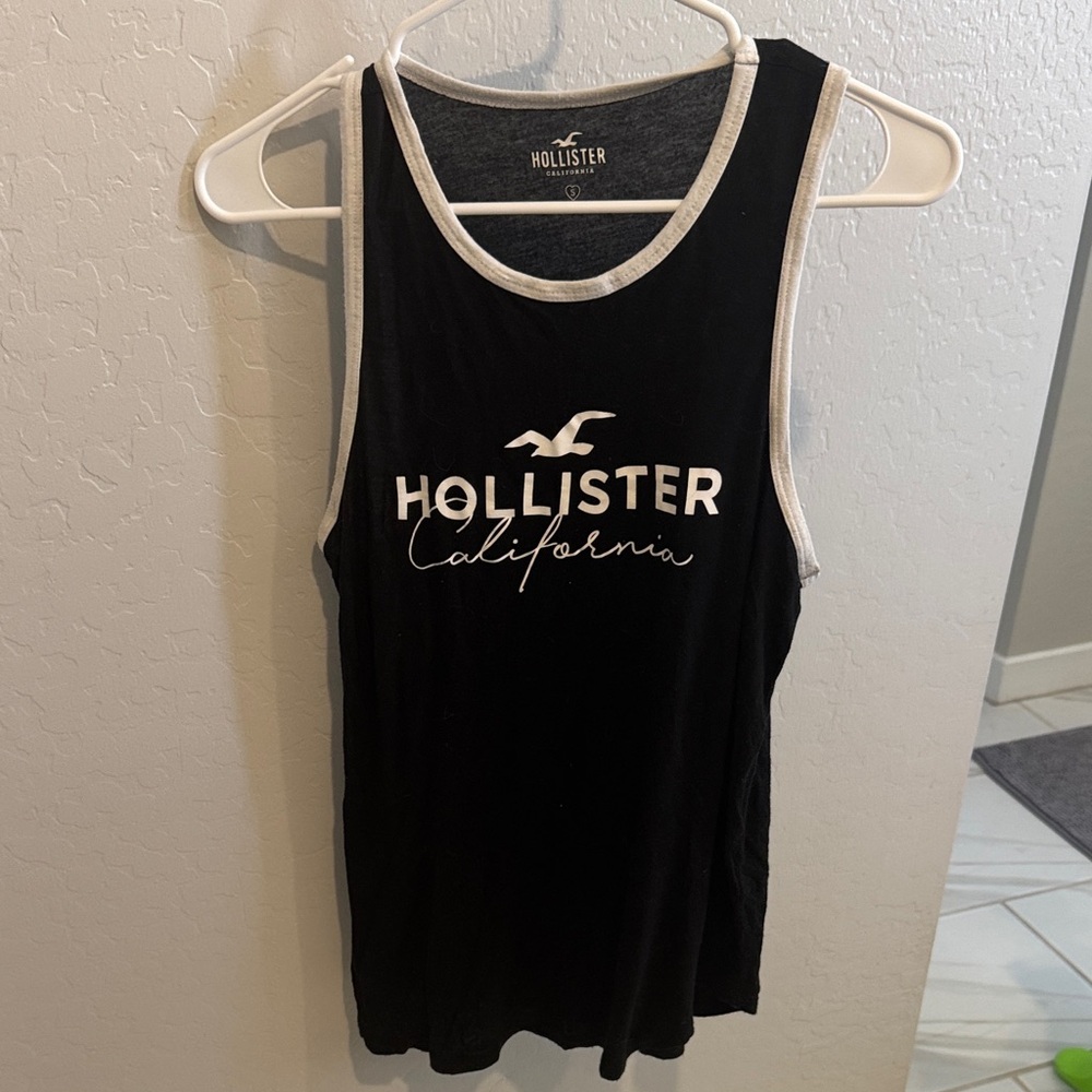 Hollister Black and White Logo Tank